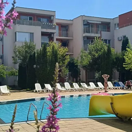 Sea Breeze At Noks Apartament *