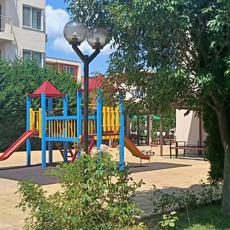 Apartament Sea Breeze At Noks *